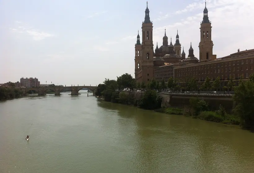 Zaragoza y el Ebro